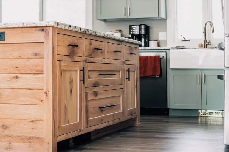 Custom kitchen cabinets