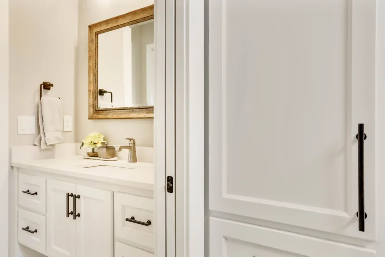 Custom bathroom vanity and cabinets