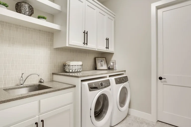 Custom laundry room cabinets