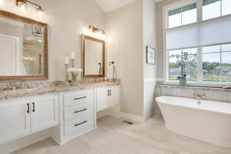 Custom bathroom vanity and cabinets
