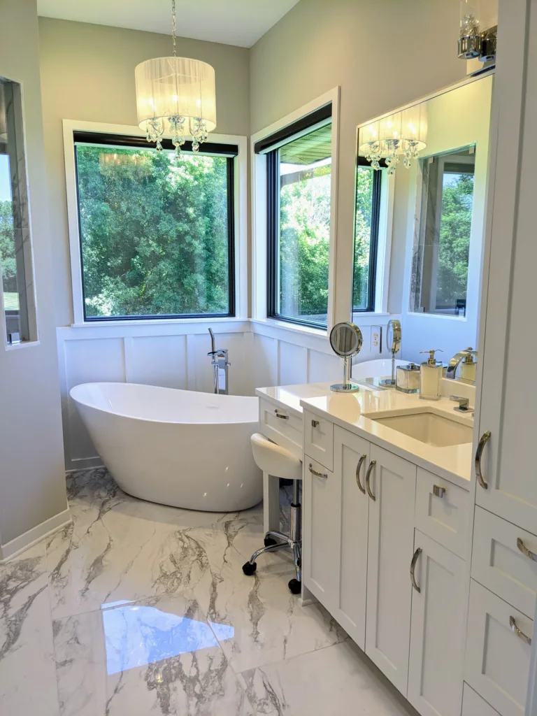 Custom bathroom vanity and cabinets