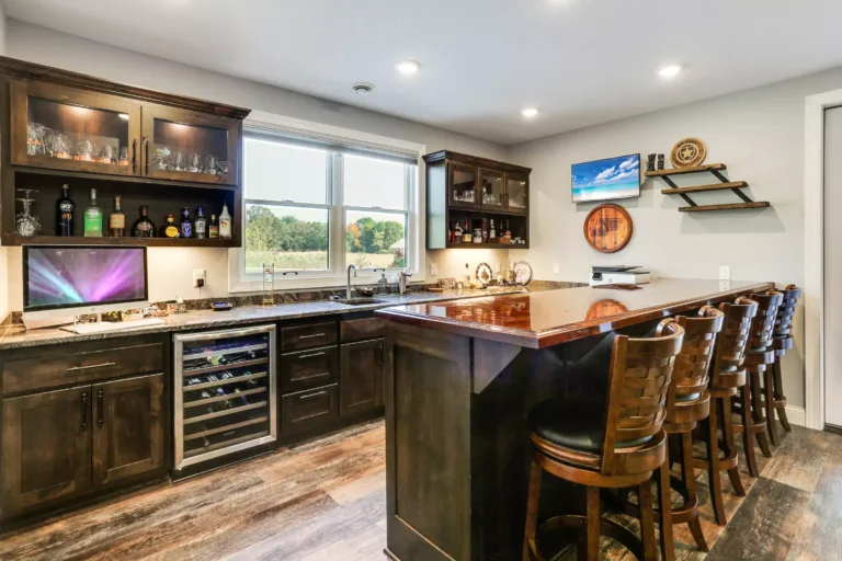 Custom home bar cabinetry