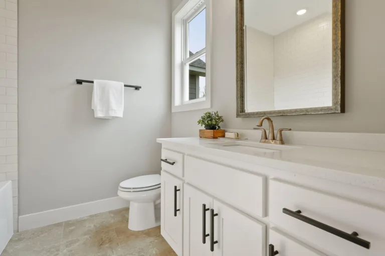 Custom bathroom vanity and cabinets
