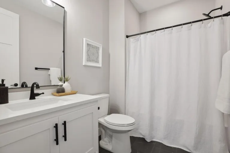 Custom bathroom vanity and cabinets